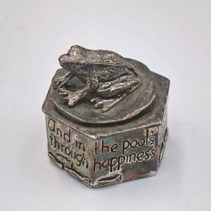 Frog Toad Fish Silver Scenes Silver Plated‎ Pill Box Made In UK Vtg 1992 Etched